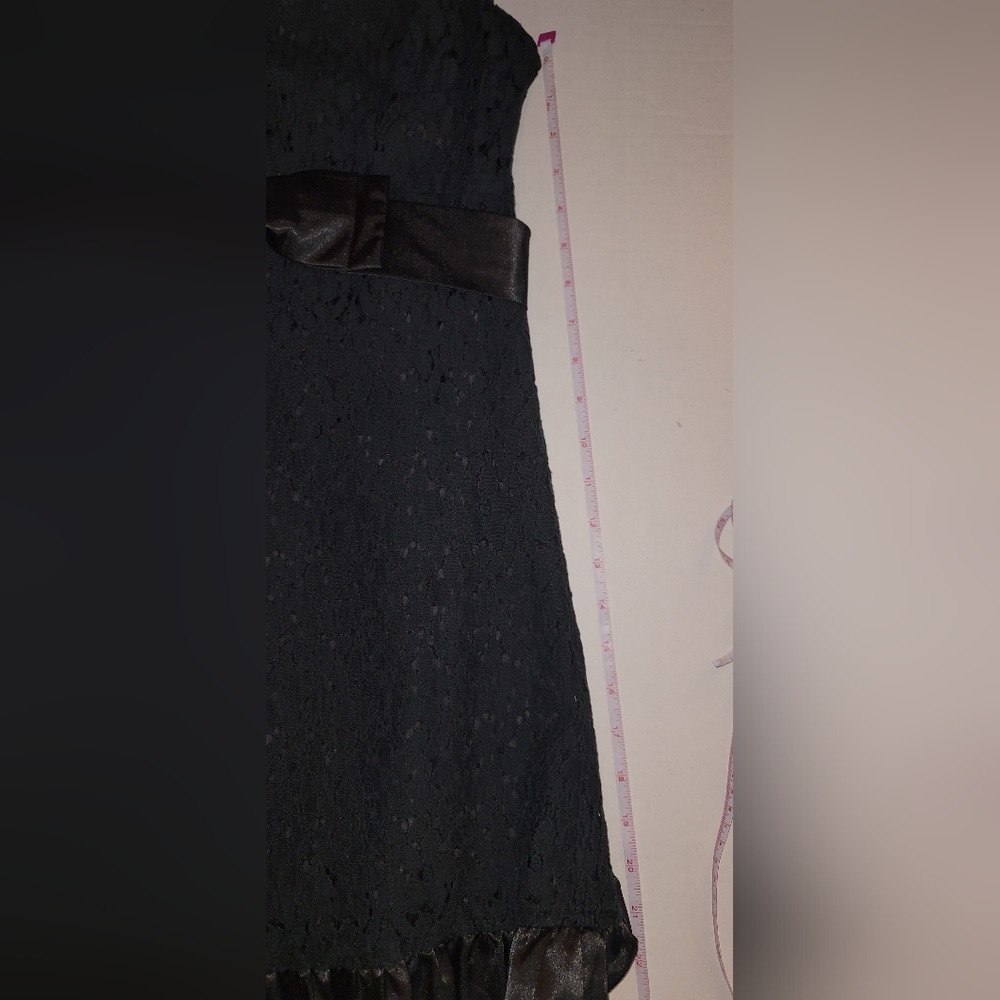 Twenty one Little Black lace dress ribbon waist  sleeveless, zippered, lined - Picture 9 of 13